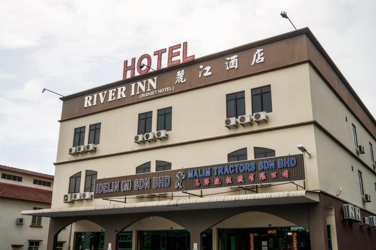 באטרוורת' Oyo 301 River Inn Hotel מראה חיצוני תמונה
